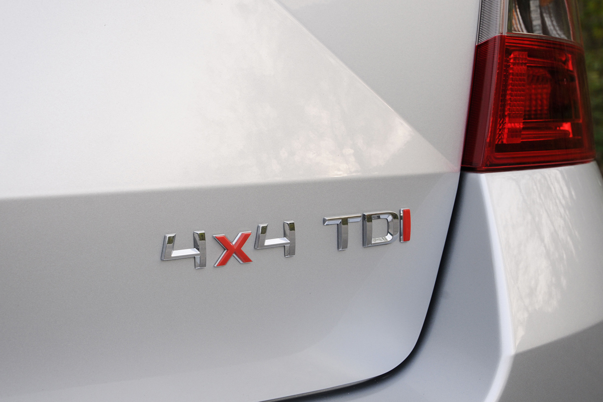 Skoda Octavia Estate 4x4 badge