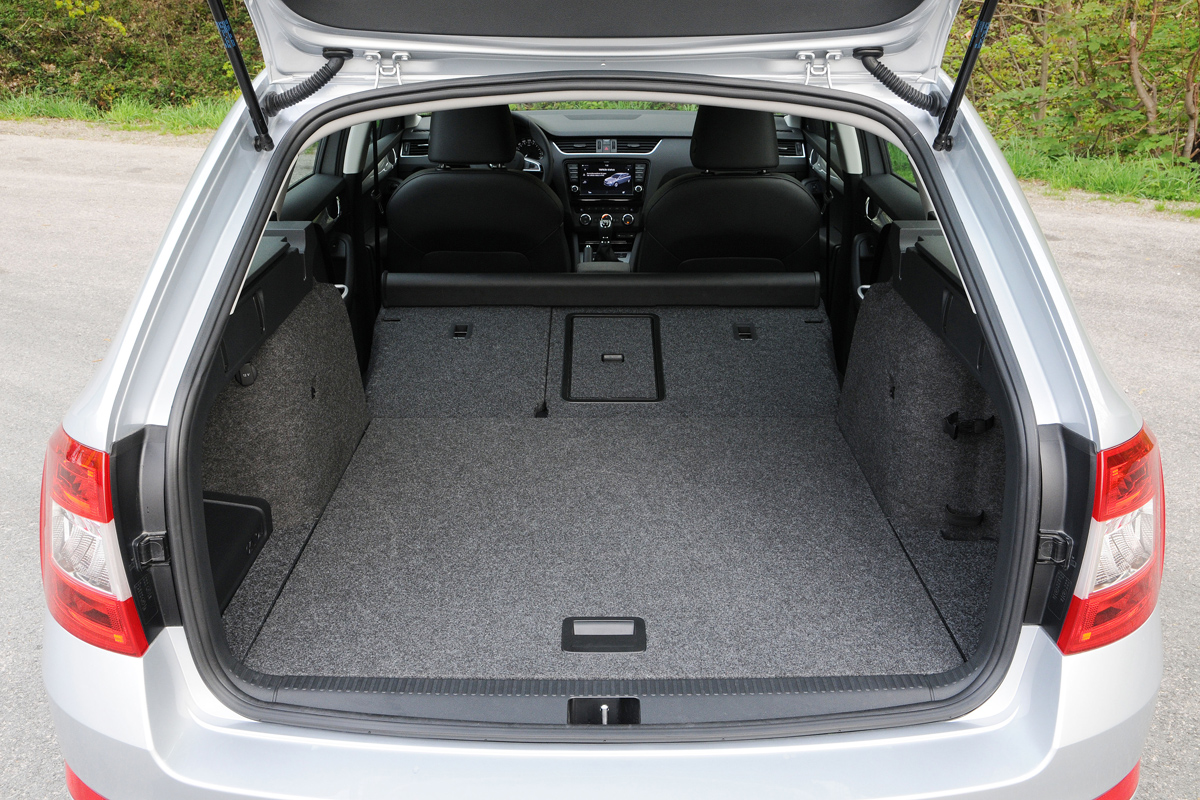 Skoda Octavia Estate 4x4 boot