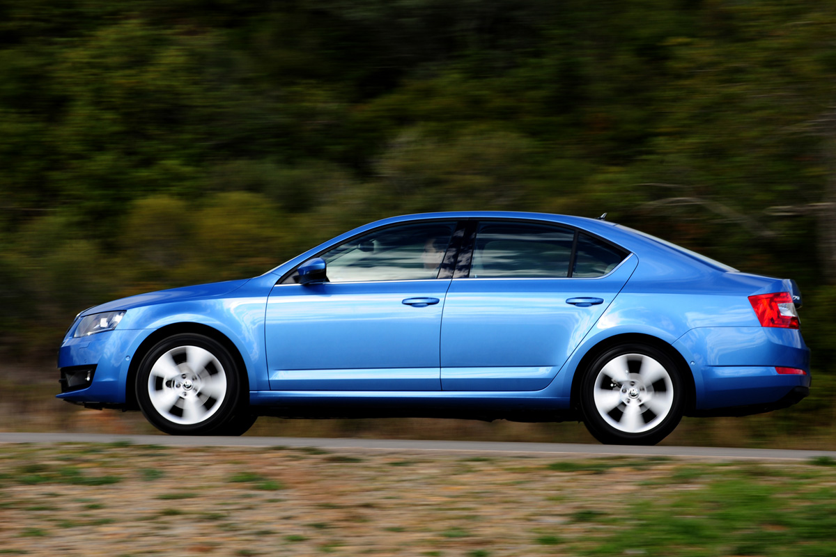 Skoda Octavia panning