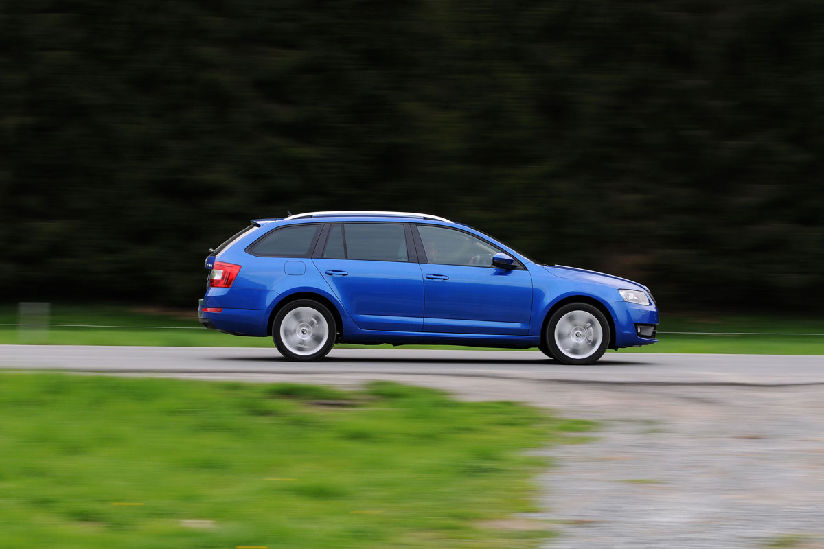 Skoda Octavia Estate profile