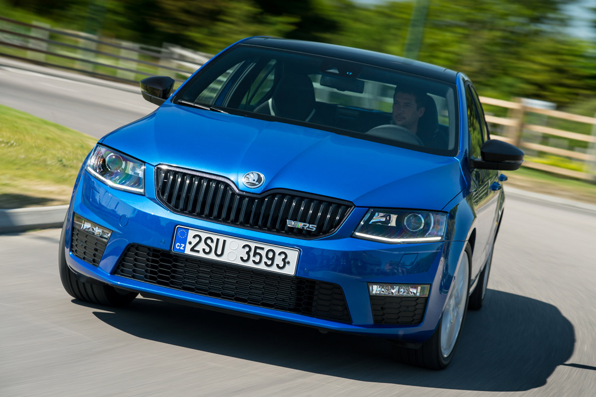 Skoda Octavia vRS 2.0 TDI front tracking