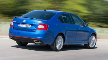 Skoda Octavia vRS 2.0 TDI rear action