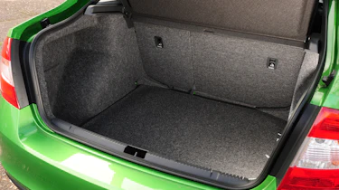 Skoda Rapid 1.2 TSI SE boot