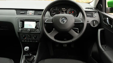 Skoda Rapid 1.2 TSI SE interior