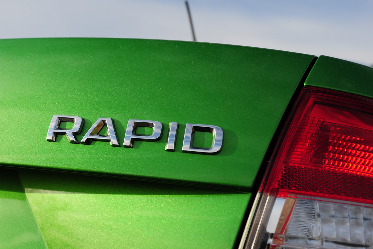 Skoda Rapid 1.2 TSI SE badge