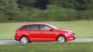Skoda Rapid Spaceback profile