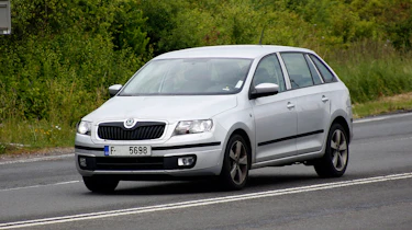 Skoda Rapid Spaceback front three quarters