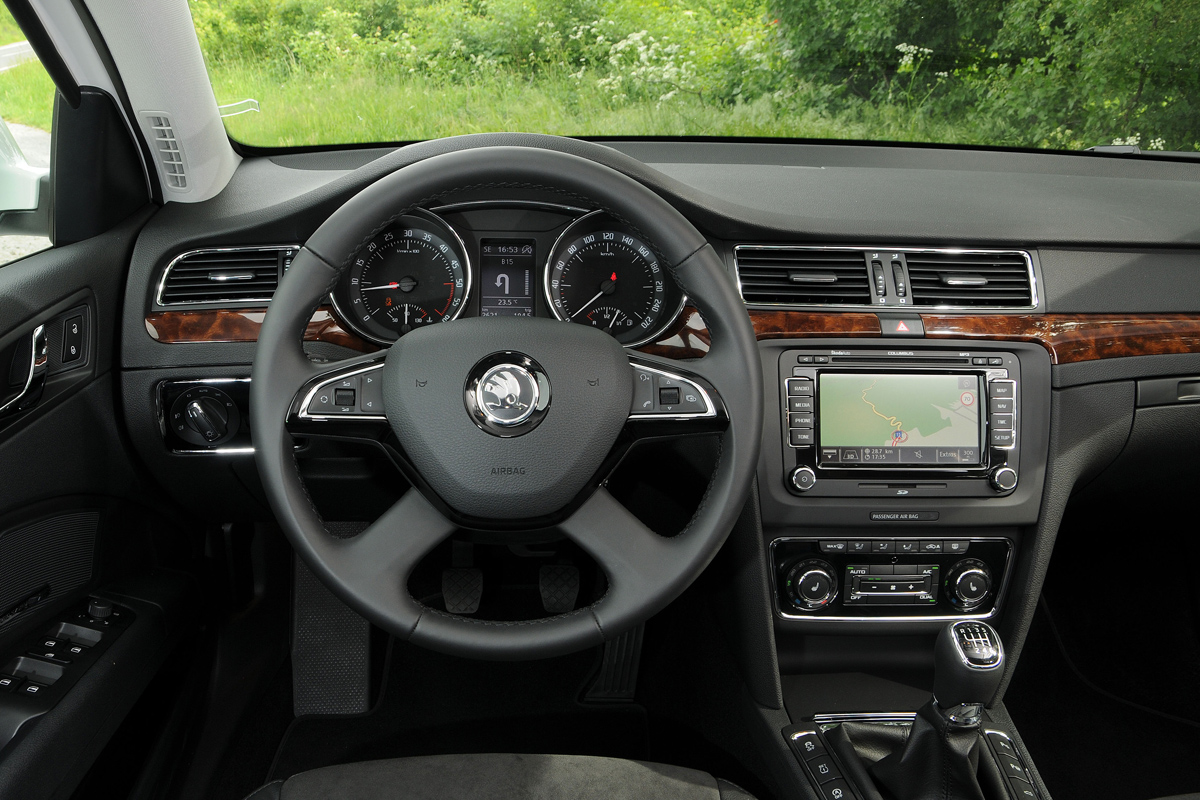 Skoda Superb Estate interior