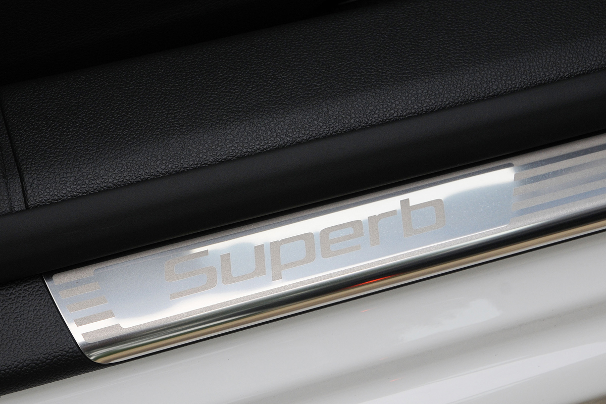 Skoda Superb Estate detail