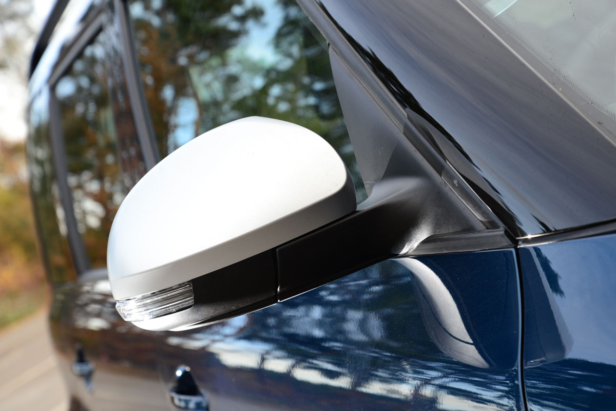 Skoda Yeti 4x4 door mirror