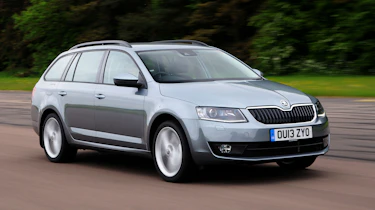 Skoda Octavia Estate 1.6 TDI front action