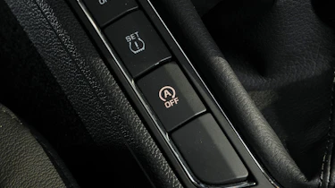 Skoda Superb Estate 1.6 TDI GreenLine buttons
