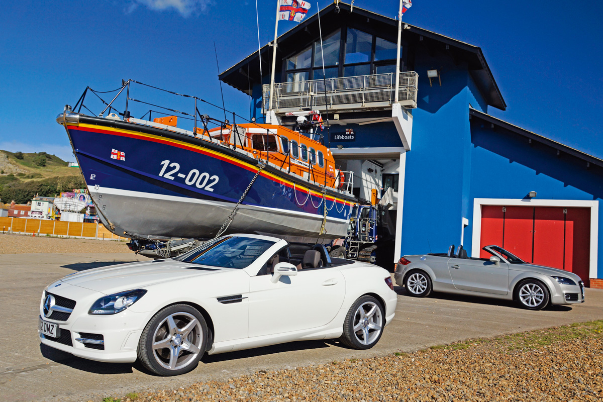 Mercedes SLK 250 CDI vs Audi TT