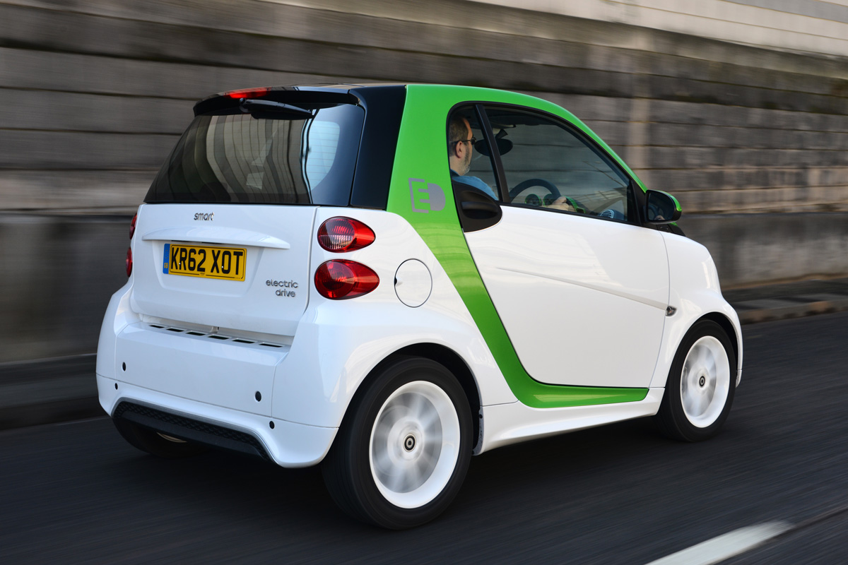 Smart ForTwo Electric Drive rear tracking