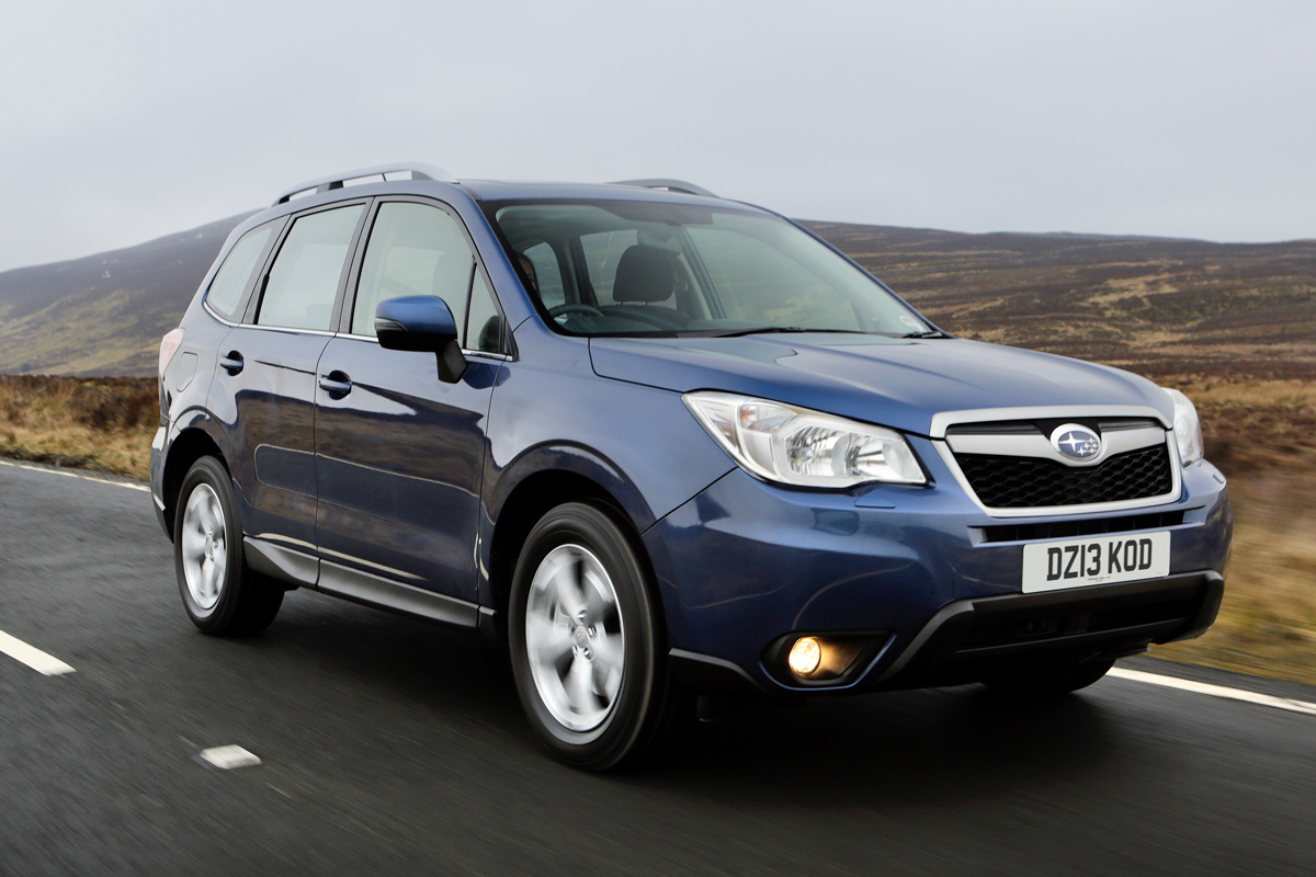 Subaru Forester 2.0D XC front tracking