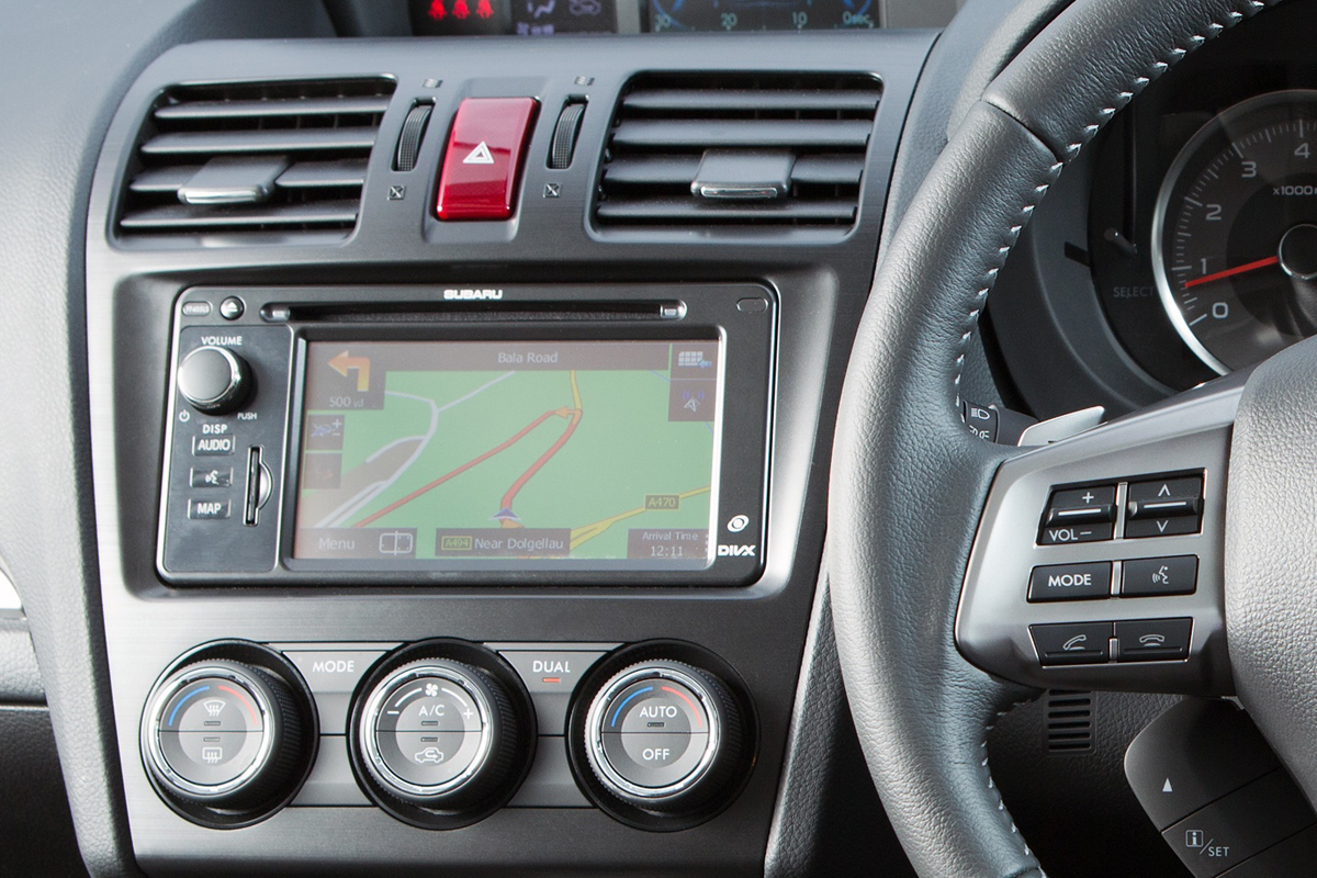 Subaru Forester 2.0D XC sat-nav