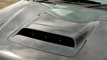 Suzuki Jimny SZ4 bonnet vent