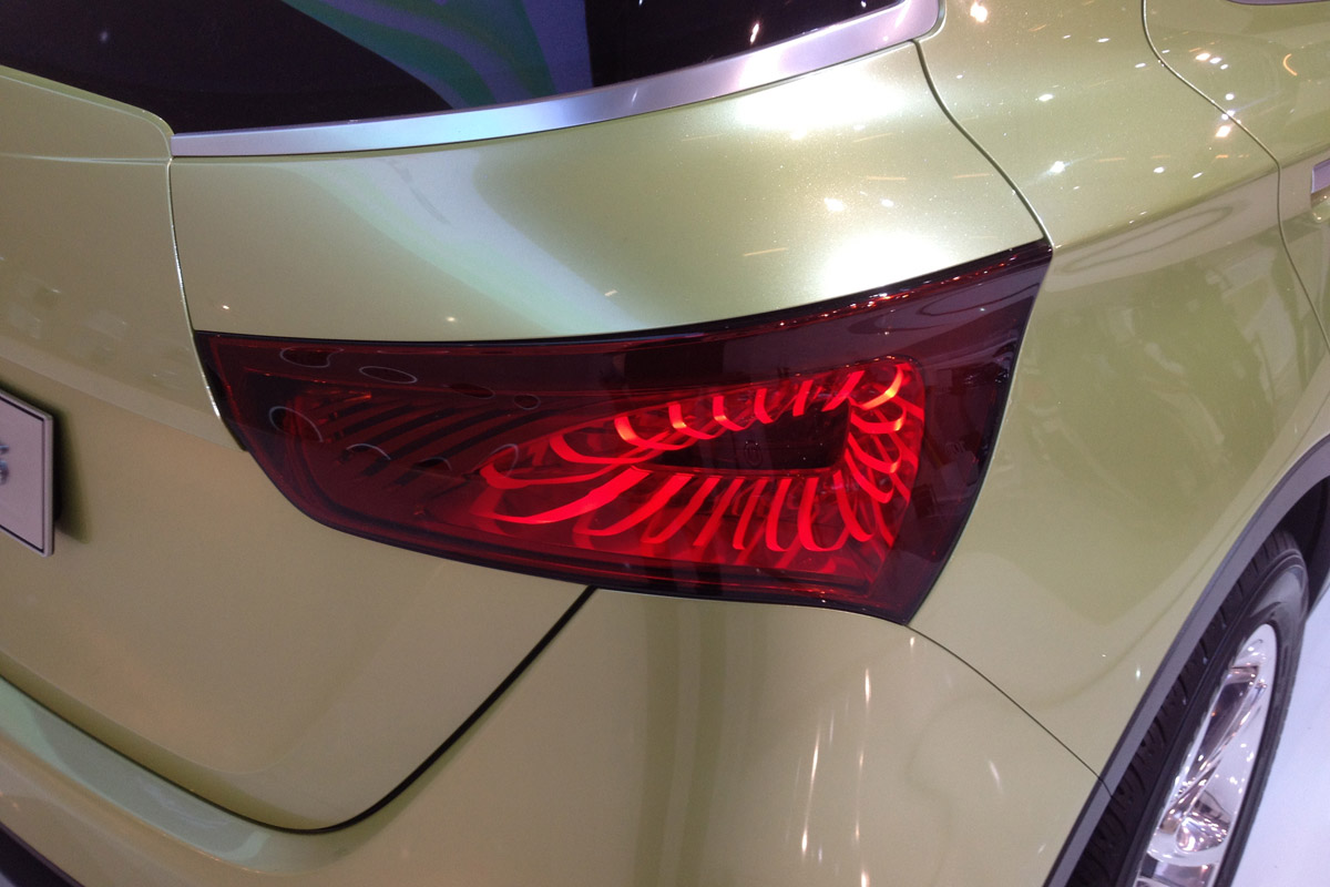 Suzuki S-Cross rear light