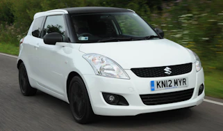 Suzuki Swift Attitude front action