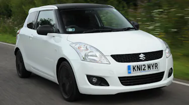 Suzuki Swift Attitude front action