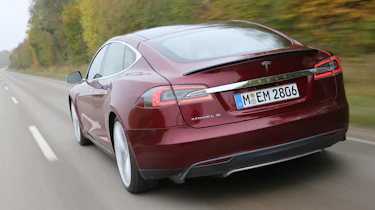 Tesla Model S rear tracking