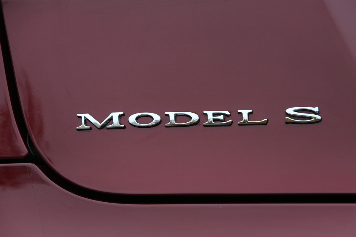 Tesla Model S badge