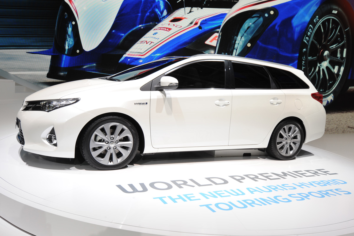 Toyota Auris Estate