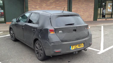 Toyota Auris spy shot rear