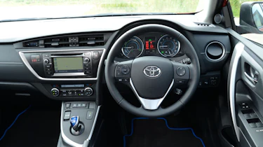 Toyota Auris Touring Sports 16