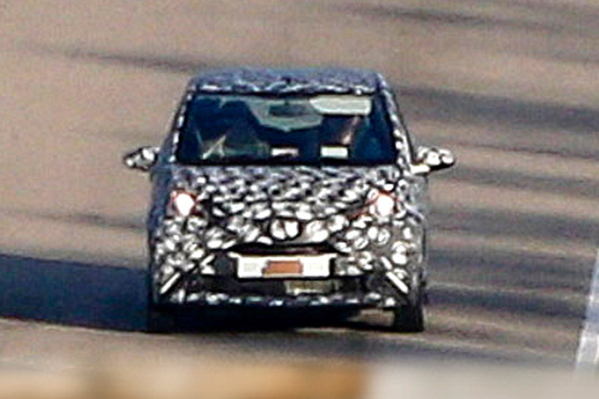 2013 Toyota Aygo front