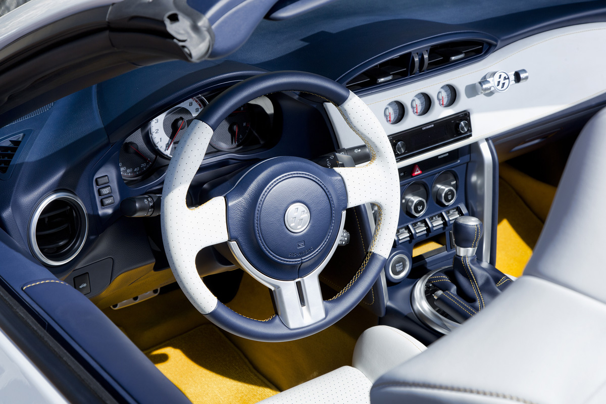 Toyota FT-86 Open Concept interior