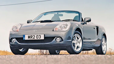 Toyota MR2