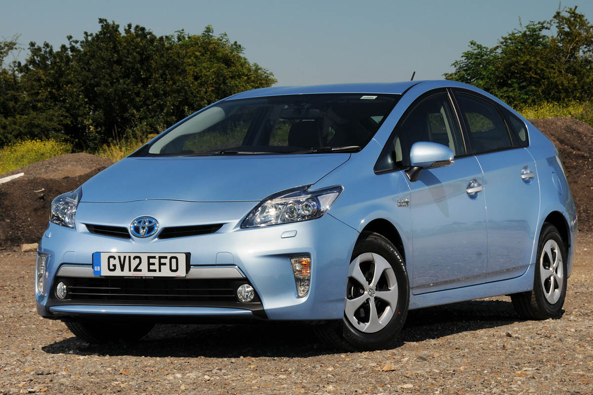 Toyota Prius Plug-in front static