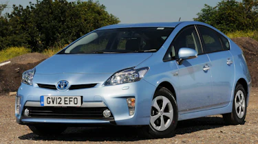 Toyota Prius Plug-in front static