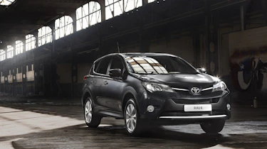 Toyota RAV4 2.2 D-4D rear seats