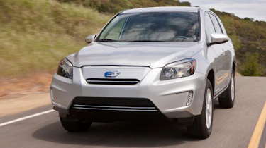 Toyota RAV4 EV front tracking