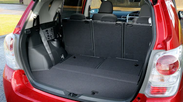 Toyota Verso 2.0 D-4D Icon boot