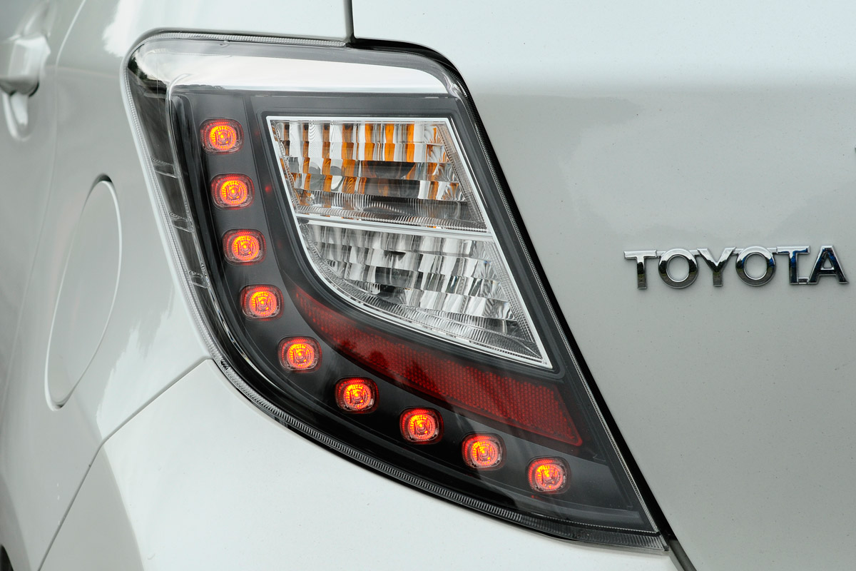 Toyota Yaris Hybrid rear light