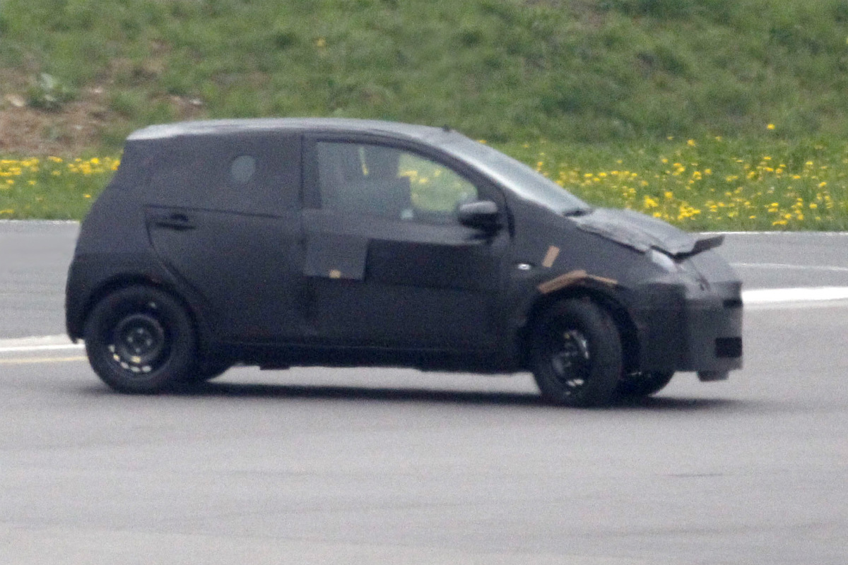 2014 Toyota Aygo profile