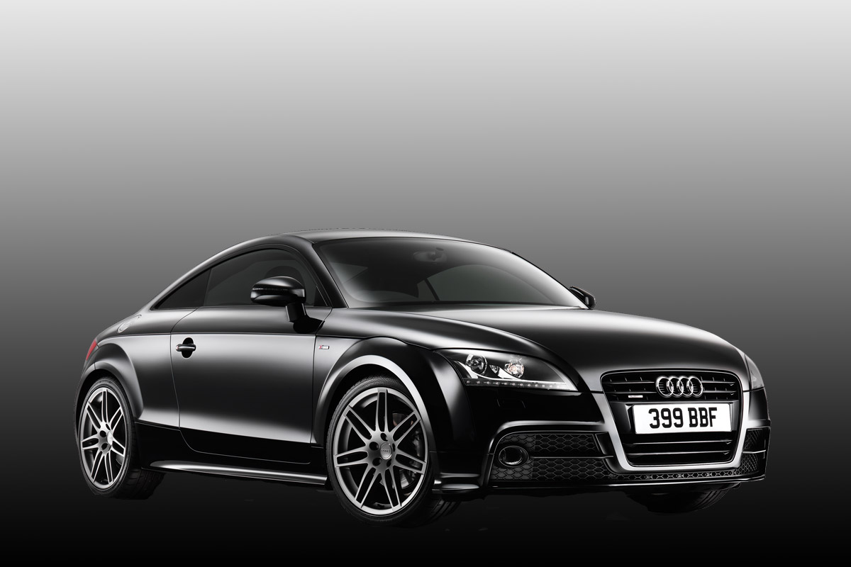 Audi TT black