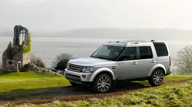 Land Rover Discovery XXV front