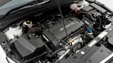 Used Chevrolet Cruze engine