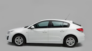 Used Chevrolet Cruze side