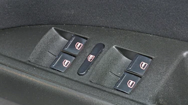 SEAT Toledo electrics