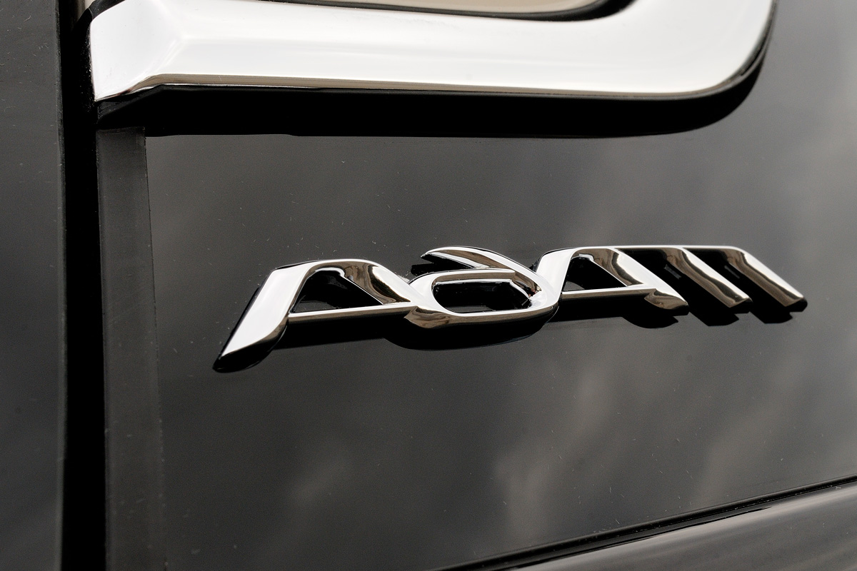 Vauxhall Adam 1.4 Jam light