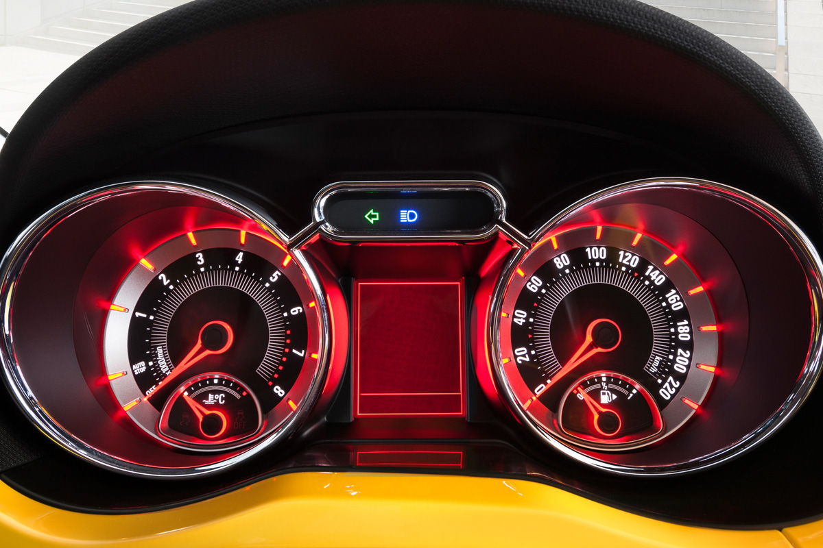 Vauxhall Adam dials