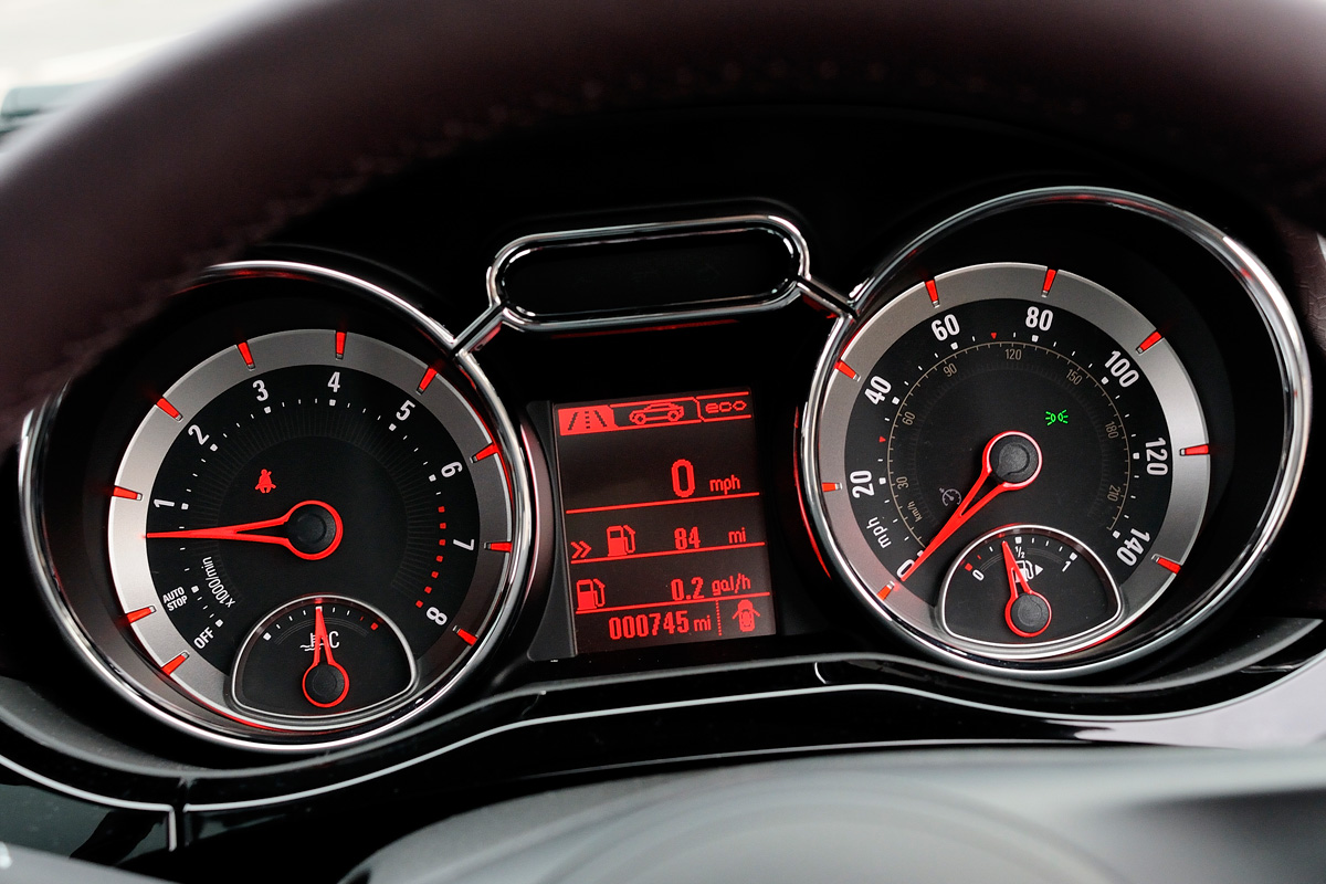 Vauxhall Adam 1.4 Jam interior
