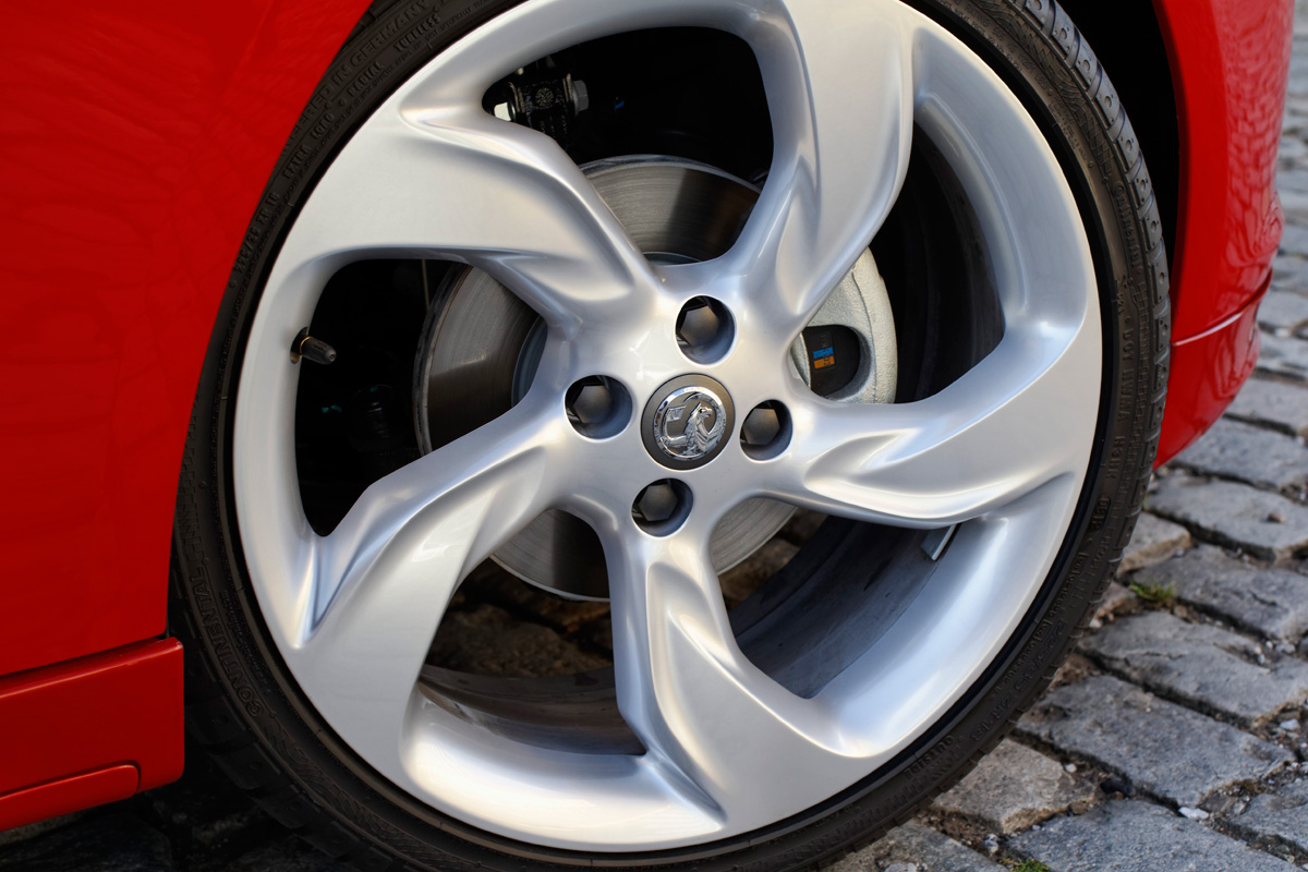 Vauxhall Adam wheel