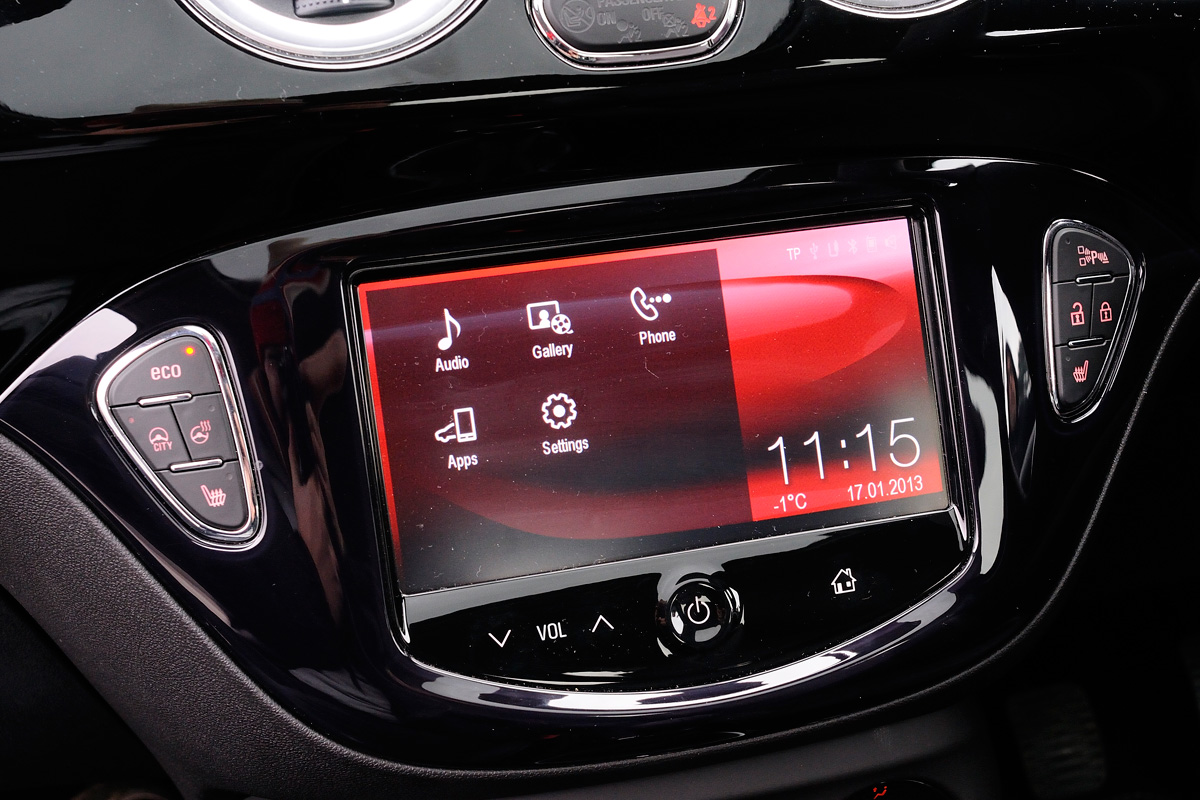 Vauxhall Adam 1.4 Jam dials