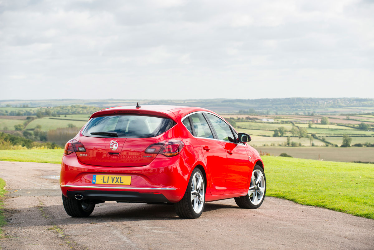 Vauxhall Astra SRi rear
